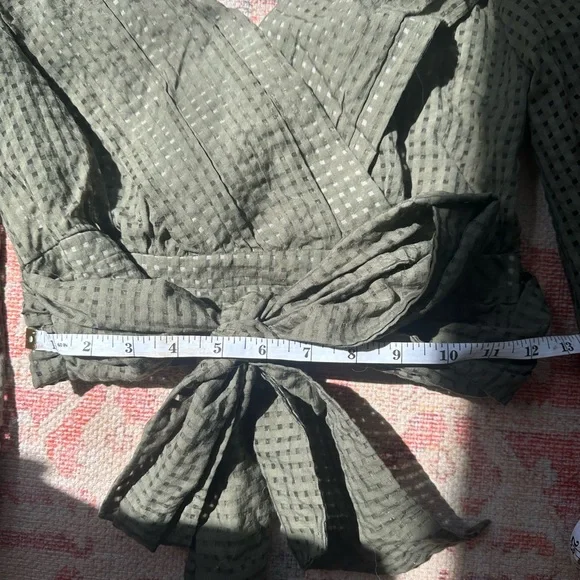 Elegant Green Top - Anthropologie - Picture 5 of 6